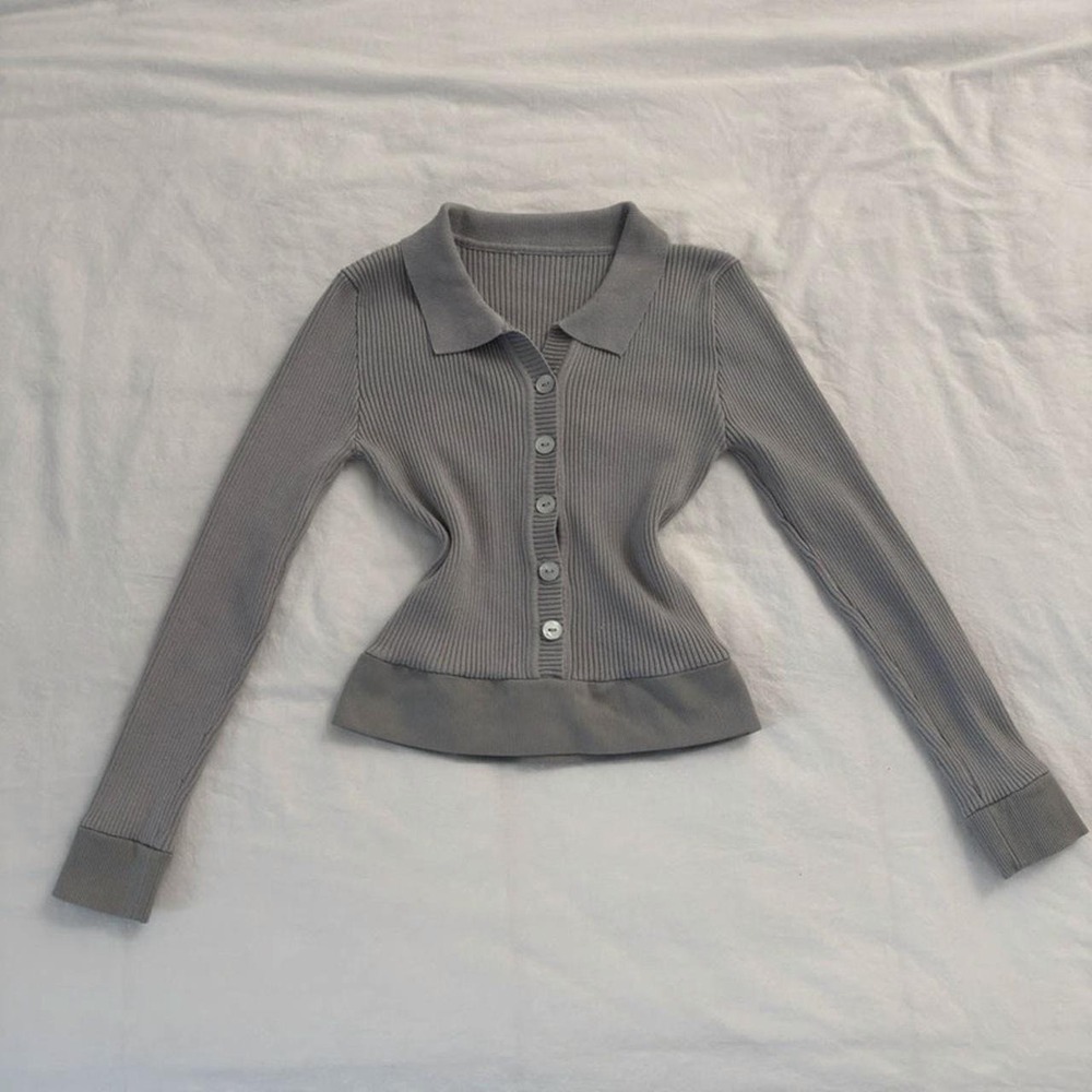 Y2K style Grey ribbed long sleeve button up